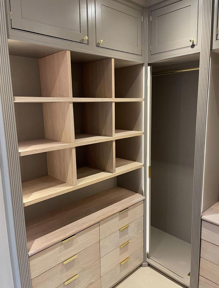 Walk in wardrobe storage